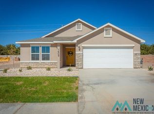 1609 Magnolia Ln, Roswell, NM 88201