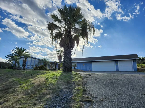 40335 Calle Vecina, Temecula, CA 92592