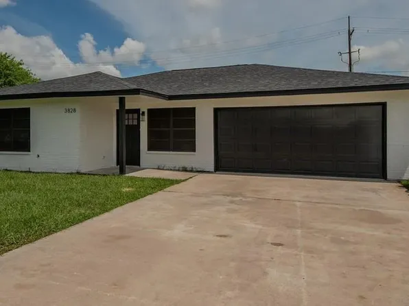 3828 Anderson Villa, Orange, TX 77630