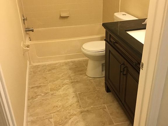 Hallway full bathroom