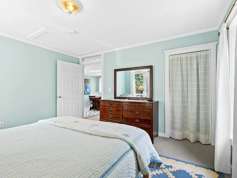 17 Elizabeth St — Photo 21