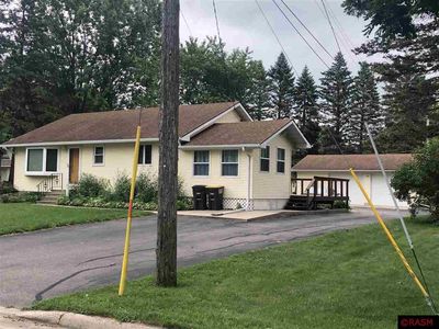 305 Lesueur Ave, Eagle Lake, MN, 56024