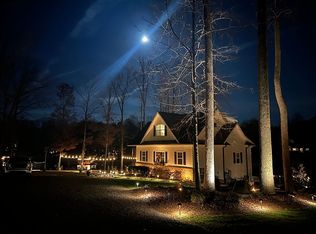 496 Greenbay Rd, Mooresville, NC 28117