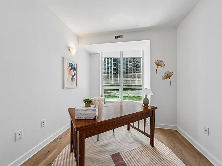 1 Shore Ln #911R — Photo 5
