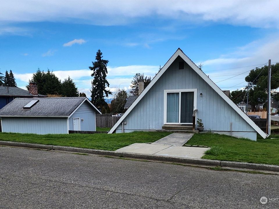 1st image of 2316 S Eunice Street