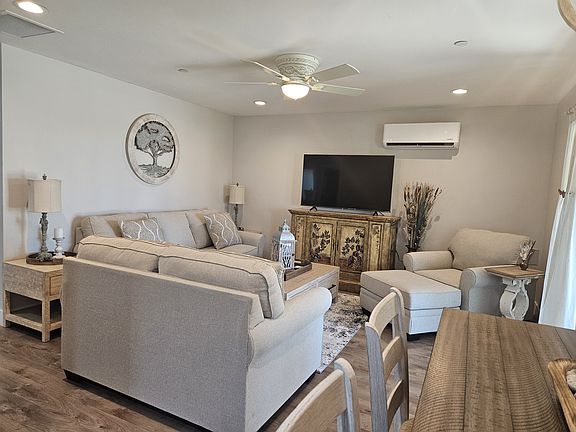 5th image of 24375 N Leadstone Dr