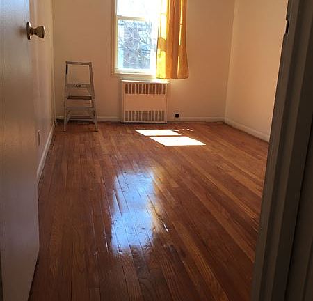 Bedroom #1