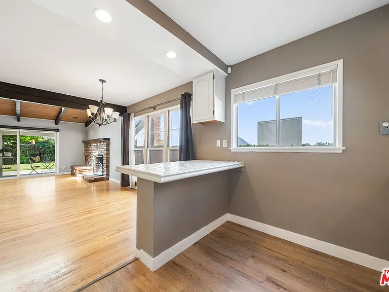 13453 Debby St — Photo 16