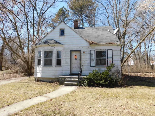 15471 Patton St, Detroit, MI 48223