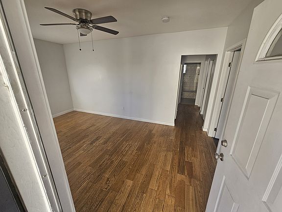 2nd image of 3058 Lanfranco St