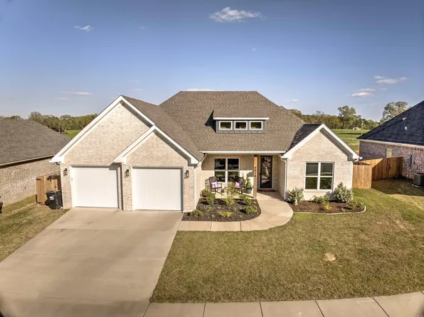 6018 Coral Rdg, Bryant, AR 72022