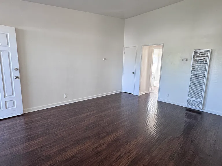 13277 Maclay St #8 — Photo 4