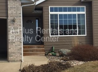 4908 S Dunlap Ct, Sioux Falls, SD 57106