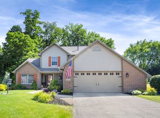 324 Lightning Wood Ct, Fort Wayne, IN 46804