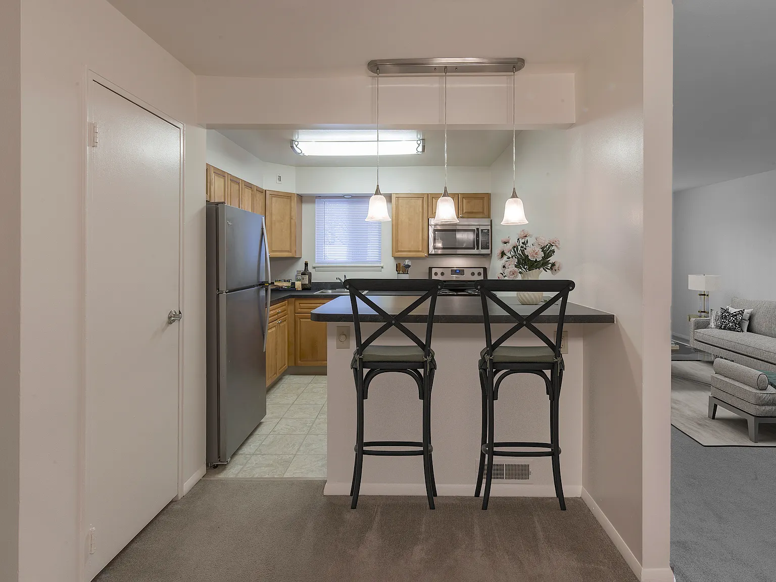 Penn Crest Apartments — Photo 1