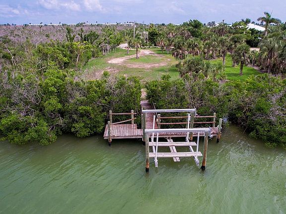 3rd image of 6217 Starling Way
