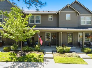 950 N Hindeman Ave, Sisters, OR 97759