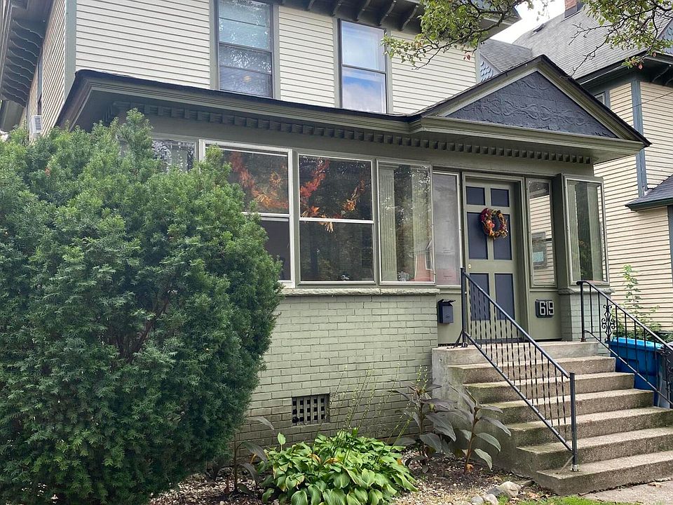 1st image of 619 W Lovell St