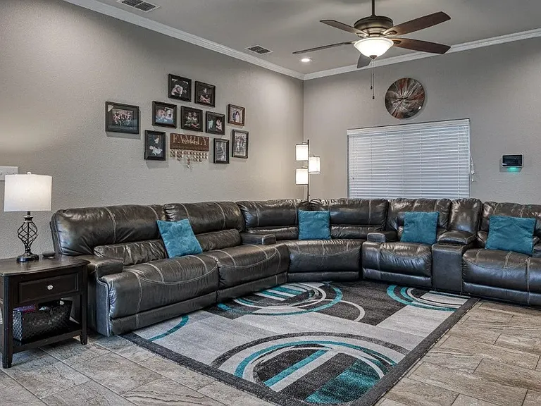 507 Canyon Creek Dr — Photo 12