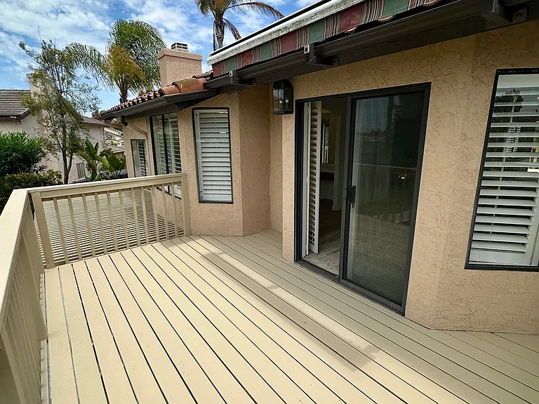1043 Cordova Dr — Photo 26