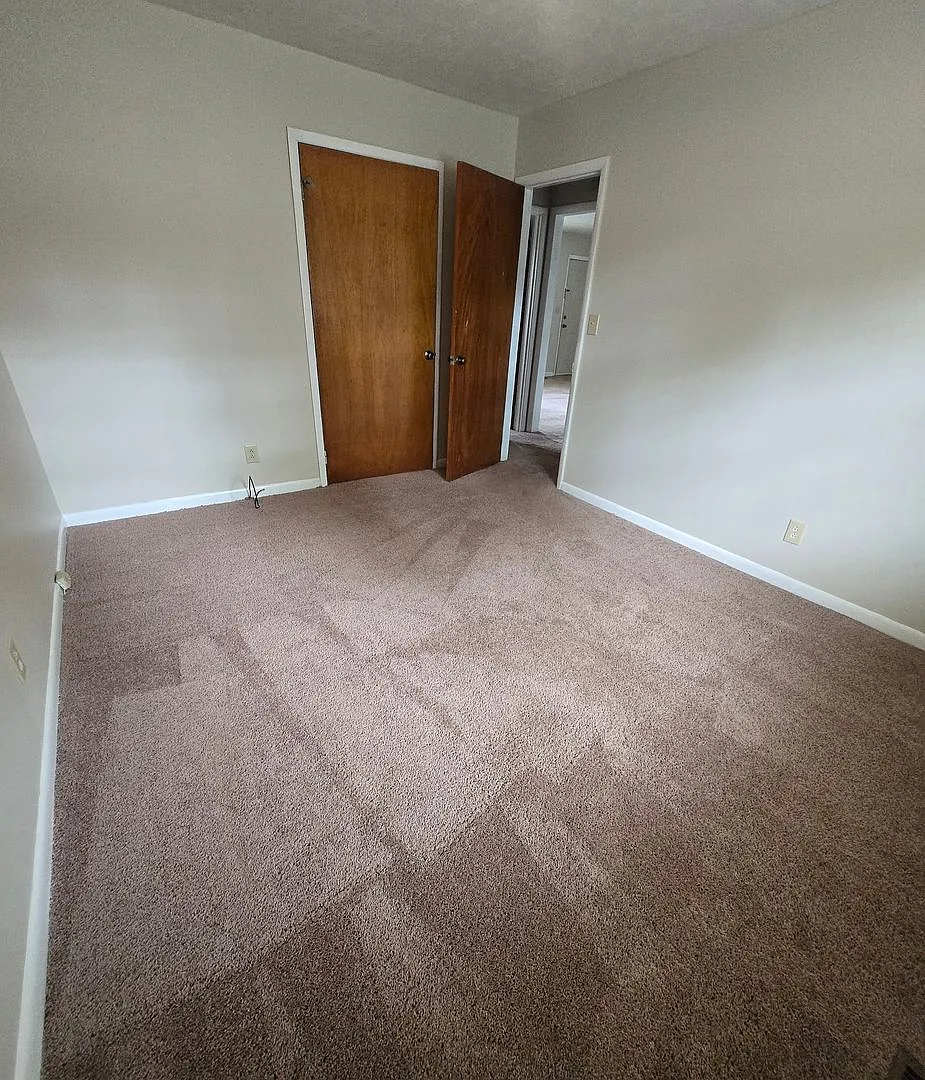 Parris Street Apartments — Photo 4