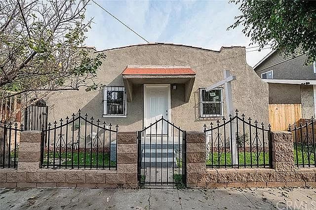 1st image of 8864 McKinley Ave