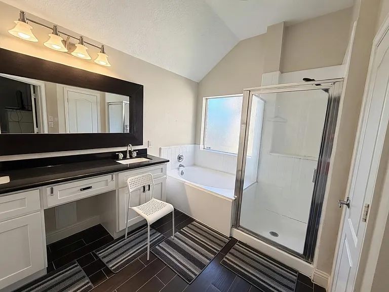 18015 Oak Cottage Ct — Photo 18