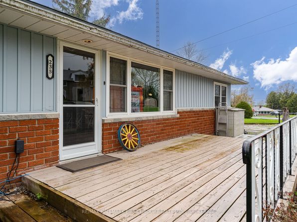 235 Lakeview Rd, Loyalist, ON K0H 1G0