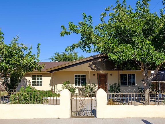 4th image of 215 Palo Verde Dr