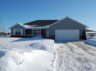 2345 Samantha St, De Pere, WI 54115