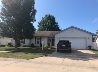 1803 Autumn Ridge Dr, Urbana, IL 61802