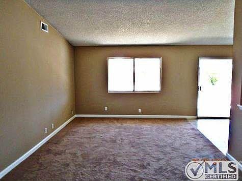 3rd image of 10171 Primrose Ave
