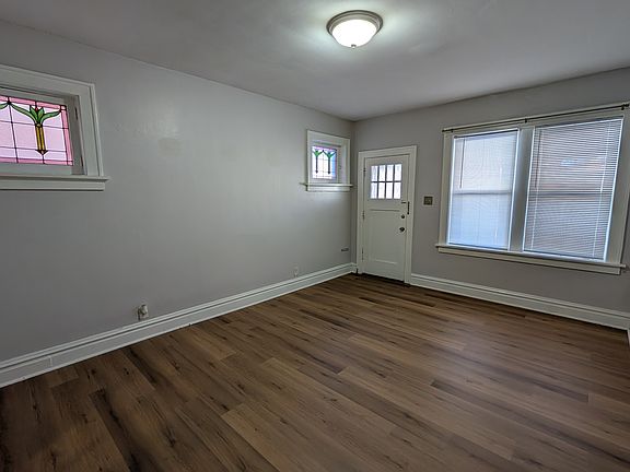 3rd image of 5044 Mardel Ave #1F
