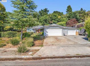 31528 Chicoine Ave, Hayward, CA 94544
