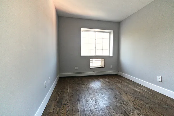 Rented by Rental Solutions Inc | media 14