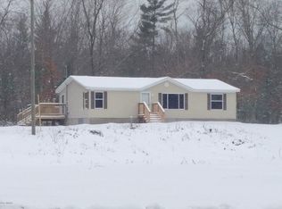 1981 N Peterson Rd, Muskegon, MI 49445