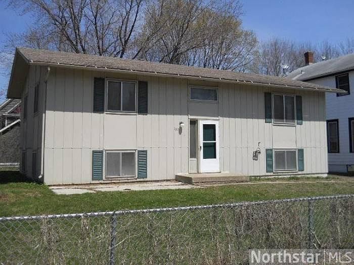 1st image of 287 Sturgis St