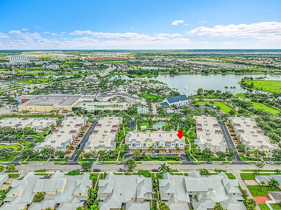 4th image of 10480 SW Stephanie Way #3201