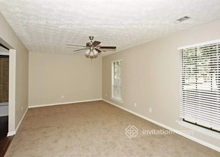 2399 Stonebridge Ln — Photo 8