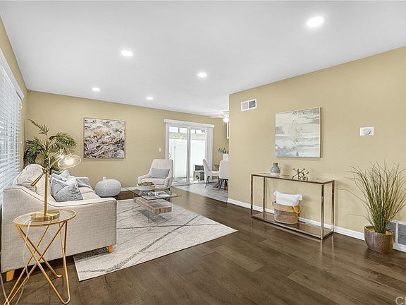 2nd image of 1424 Forest Glen Dr APT 54