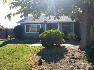 15781 Redbud Ct, Fontana, CA 92335