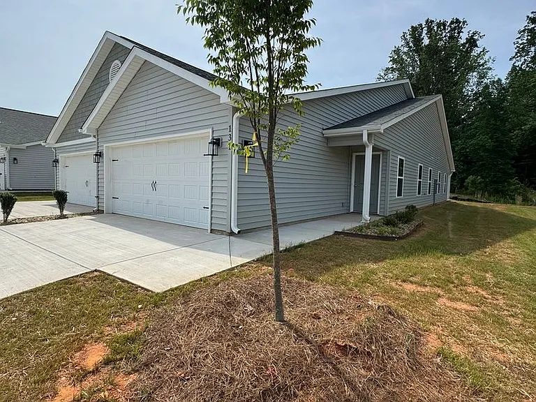 136 Brawley Villas Pl — Photo 3