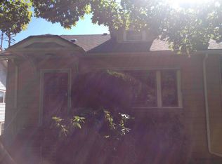 5236 38th Ave NE, Seattle, WA 98105