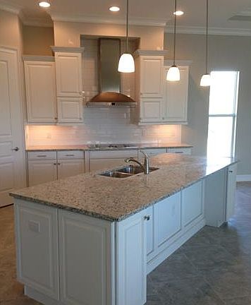 4th image of 9478 Lagomar Ct