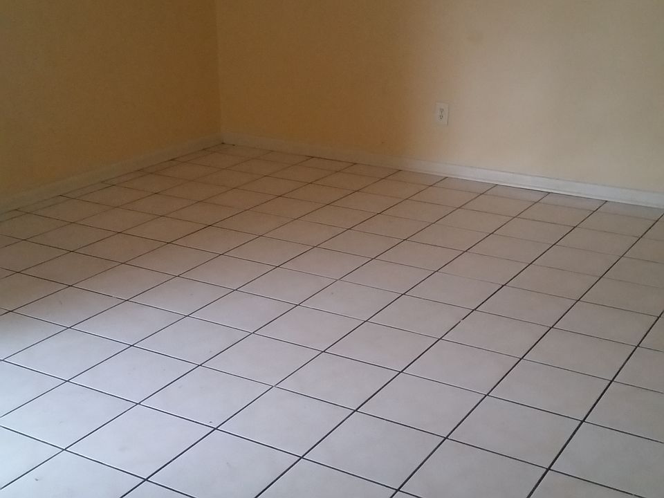 2nd image of 12384 Robbie Ave