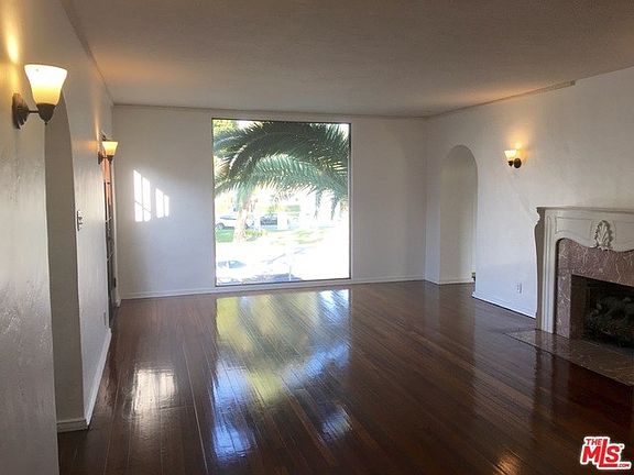4th image of 6200 W Olympic Blvd