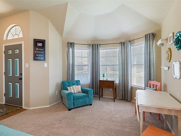 4th image of 15401 Yarberry Dr