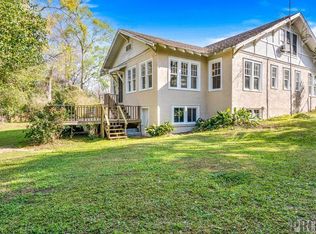 317 N Jackson St, Poplarville, MS 39470