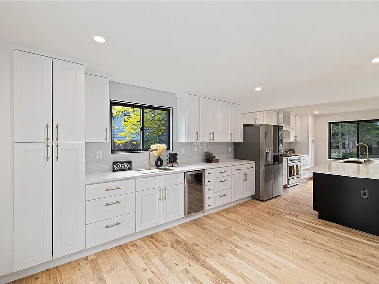 4656 Tanglewood Trl — Photo 8