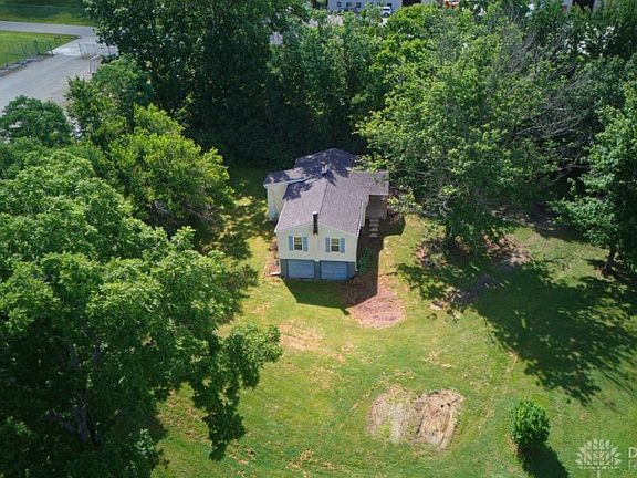 4th image of 6484 Charles Snider Rd